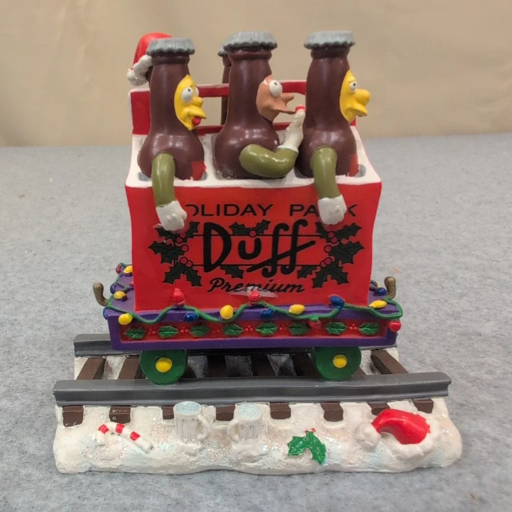 The Simpsons Packing Up for Christmas Duff Beer Train Sculpture 2005 - Picture 4 of 6